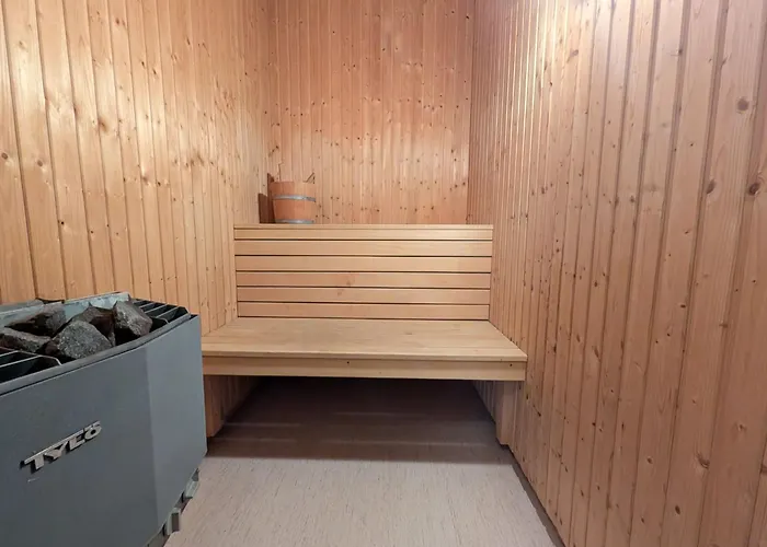 Paul Und Pauline * Вустров